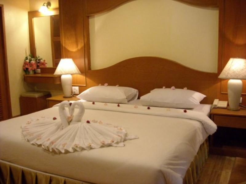 U Tai Tip Guest House Phuket Exterior foto